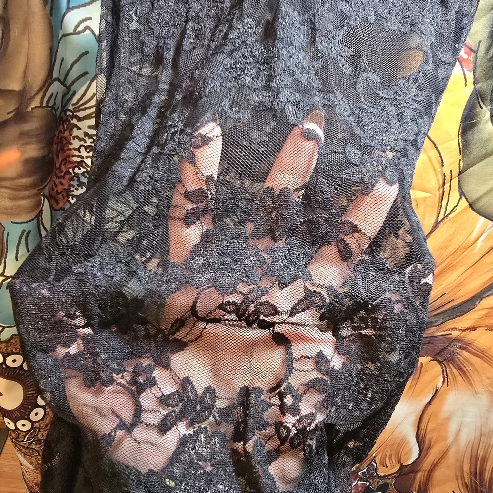 Body Central Black Lace Camisole - Picture 3 of 11
